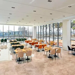 Ibis Styles Ambassador Airport T2 מלון אינצ'ון