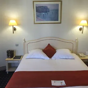 **** Hotel Rochechouart - Orso Francja